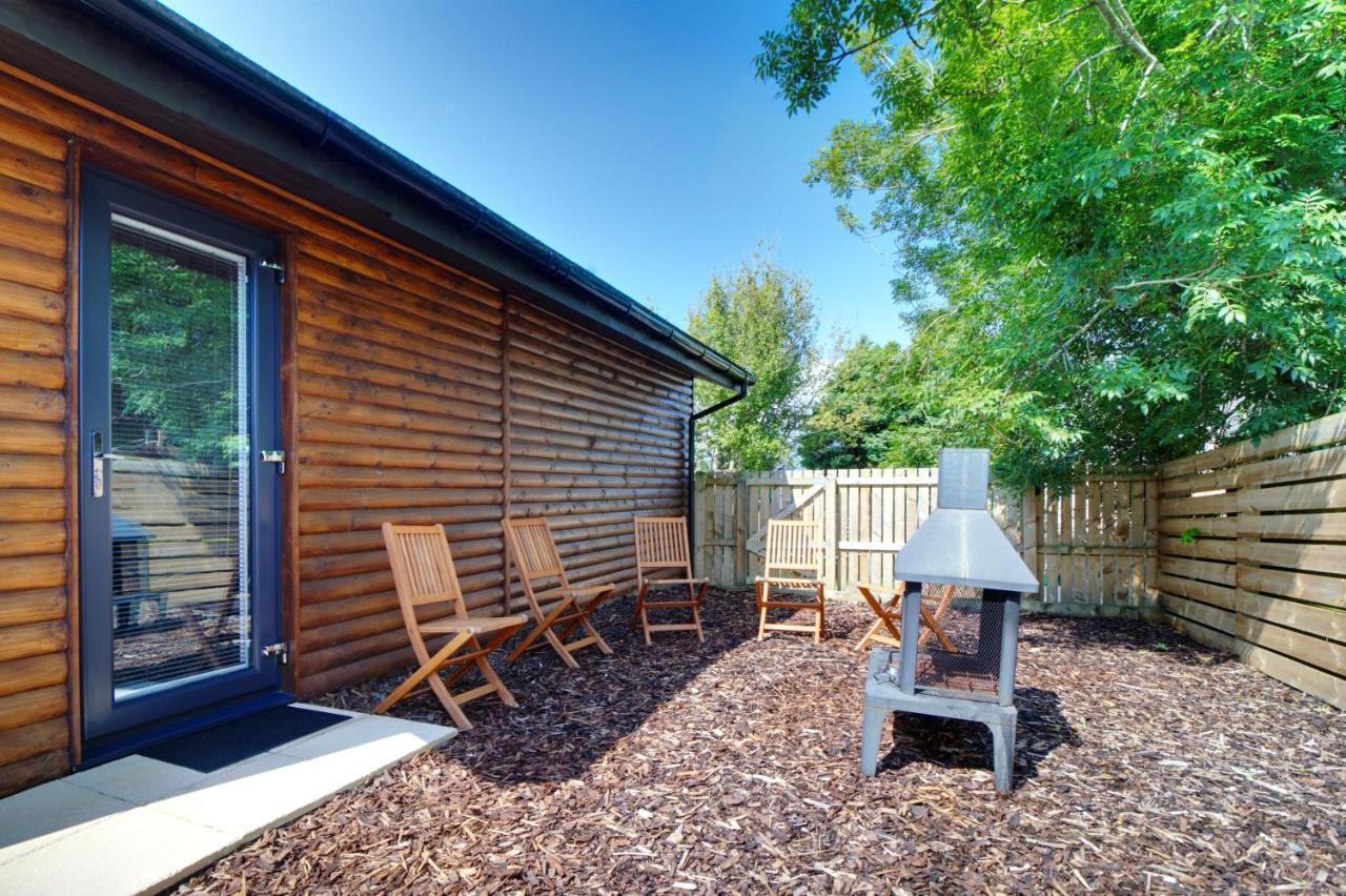 Braeside Cabin Apartment Clackmannan ภายนอก รูปภาพ